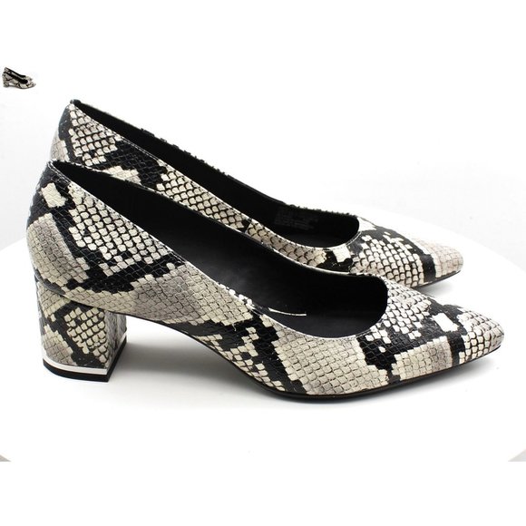 Calvin Klein Women's Pumps BLACK/WHITE - Black & White Snake-Embossed Pointed-To - Picture 4 of 8
